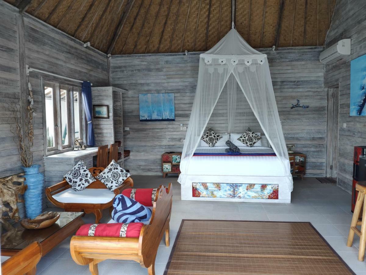 Villa Gede 888 Lembongan Esterno foto