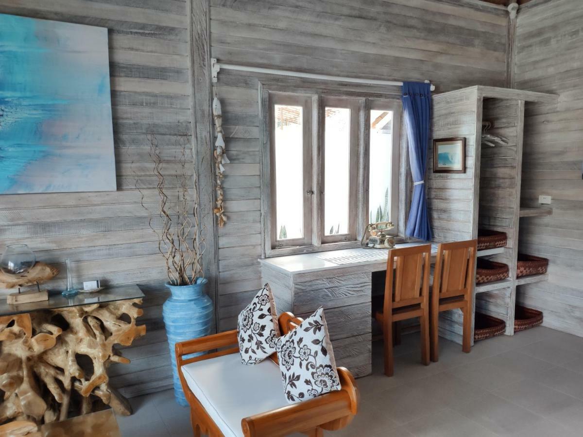 Villa Gede 888 Lembongan Esterno foto